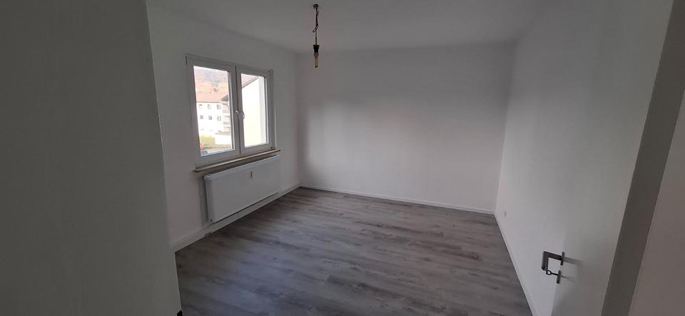 Etagenwohnung Bad Hönningen - 2 Zimmer, 48 m&sup2;, 480&euro; | Angebot:26138970