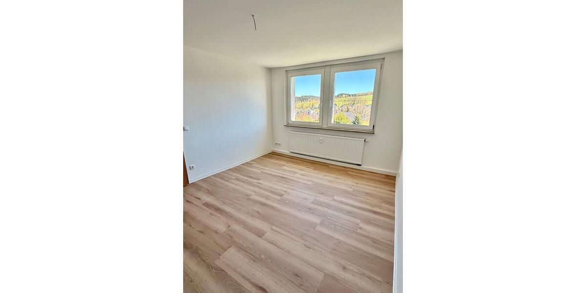 Etagenwohnung Ehrenfriedersdorf - 2 Zimmer, 47 m&sup2;, 296&euro; | Angebot:26284724