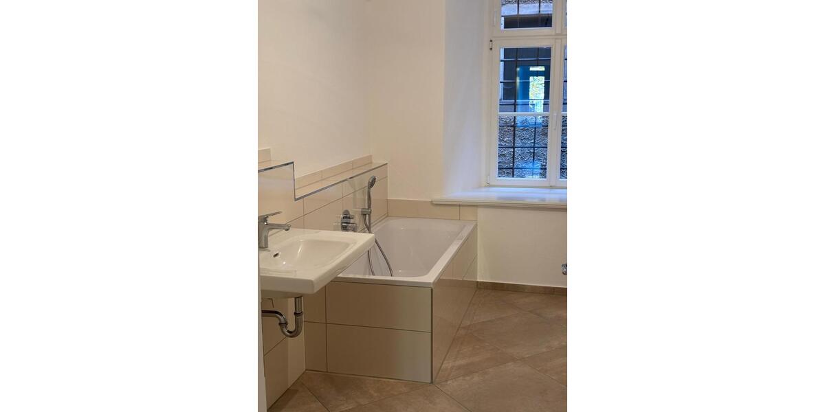 Erdgeschoßwohnung Gersfeld (Rhön) - 4 Zimmer, 87 m&sup2;, 1.175&euro; | Angebot:24223191