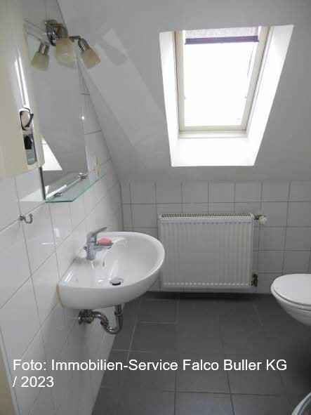 Etagenwohnung Bad Oeynhausen - 1 Zimmer, 37 m&sup2;, 350&euro; | Angebot:26234173