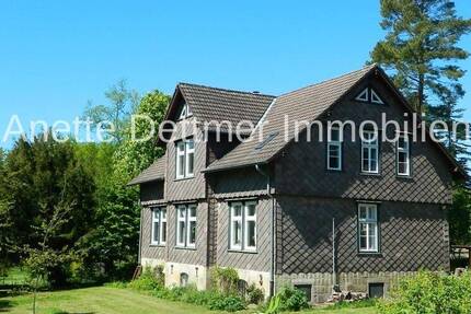 Haus Delligsen / Hohenbüchen Hohenbüchen - 9 Zimmer, 219 m&sup2;, 1.000&euro; | Angebot:26816420