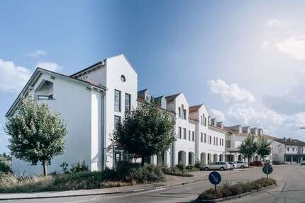 Büro in Burgkirchen an der Alz 1.495 € 230 m² zimmer