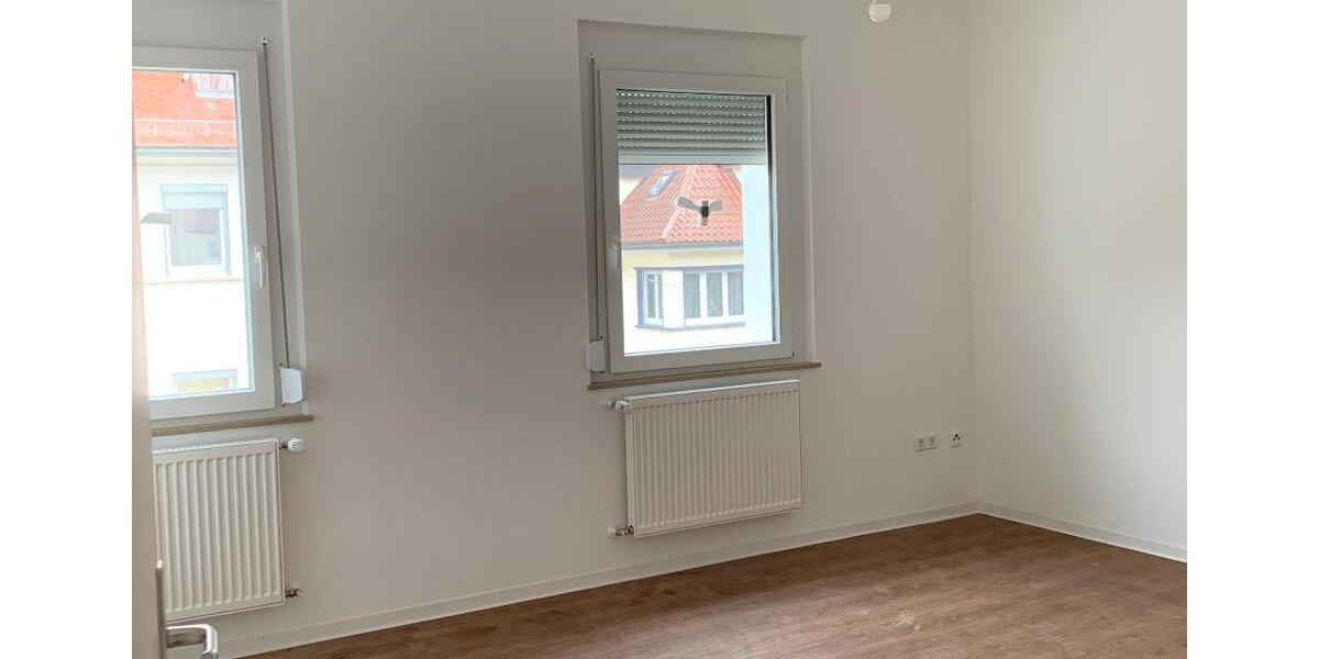 Etagenwohnung Esslingen am Neckar - 3 Zimmer, 72 m&sup2;, 764&euro; | Angebot:24977363