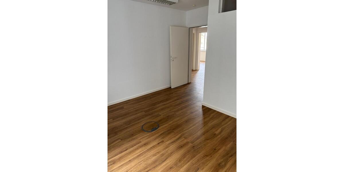 Gewerbeobjekt Schwerin - 995&euro; | Angebot:24801331