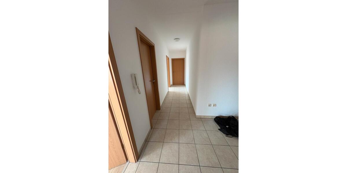 Etagenwohnung Themar - 3 Zimmer, 114 m&sup2;, 960&euro; | Angebot:26483251