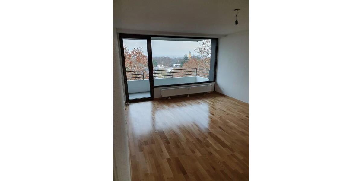 Helle 2-Zimmer-Wohnung mit großem Balkon und schöner Aussicht 2 zimmer