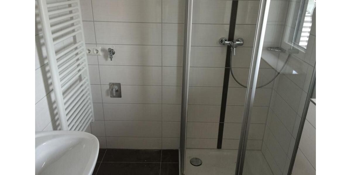 Etagenwohnung Deggendorf - 2 Zimmer, 69 m&sup2;, 790&euro; | Angebot:26676156