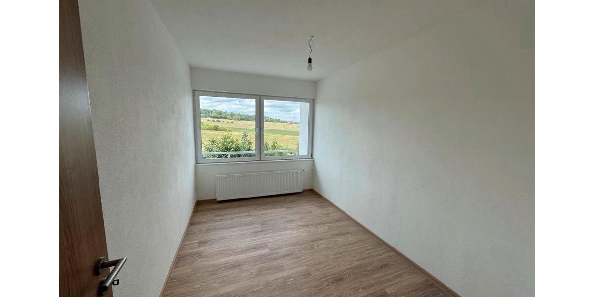 Etagenwohnung Bitburg - 3 Zimmer, 100 m&sup2;, 850&euro; | Angebot:26420933