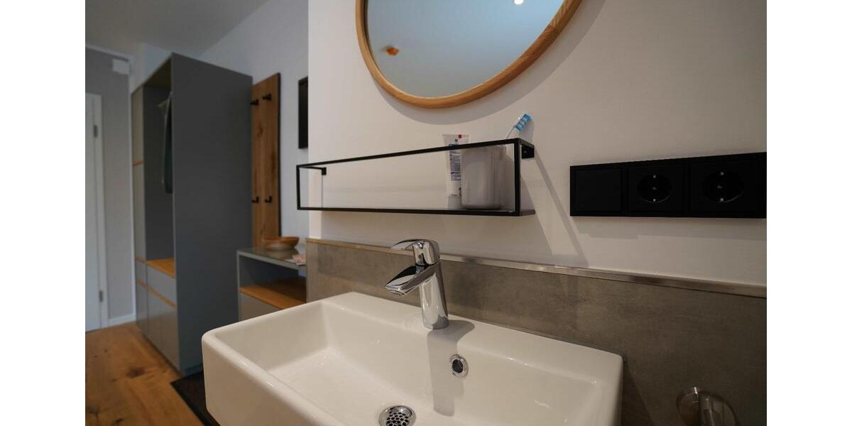 Wohnen auf Zeit München Pasing-Obermenzing - 1 Zimmer, 20 m&sup2;, 945&euro; | Angebot:26170456