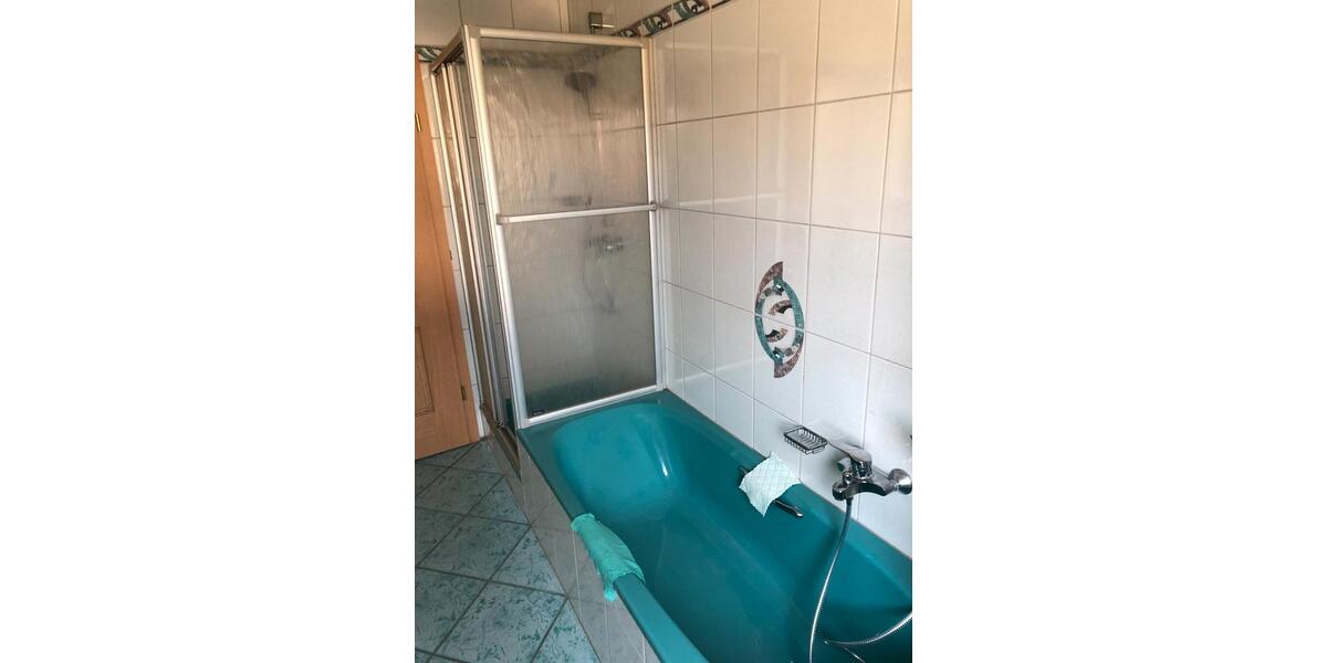 Etagenwohnung Roding - 4 Zimmer, 131 m&sup2;, 800&euro; | Angebot:26651974