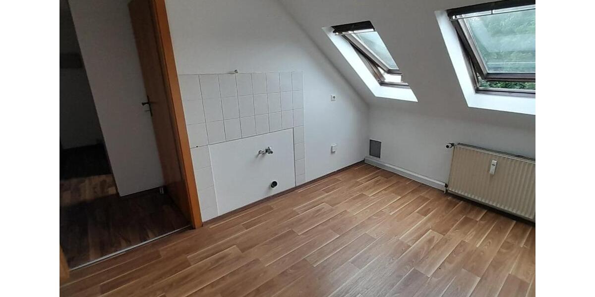 Dachgeschoßwohnung Annaberg-Buchholz Buchholz - 3 Zimmer, 55 m&sup2;, 320&euro; | Angebot:26424153