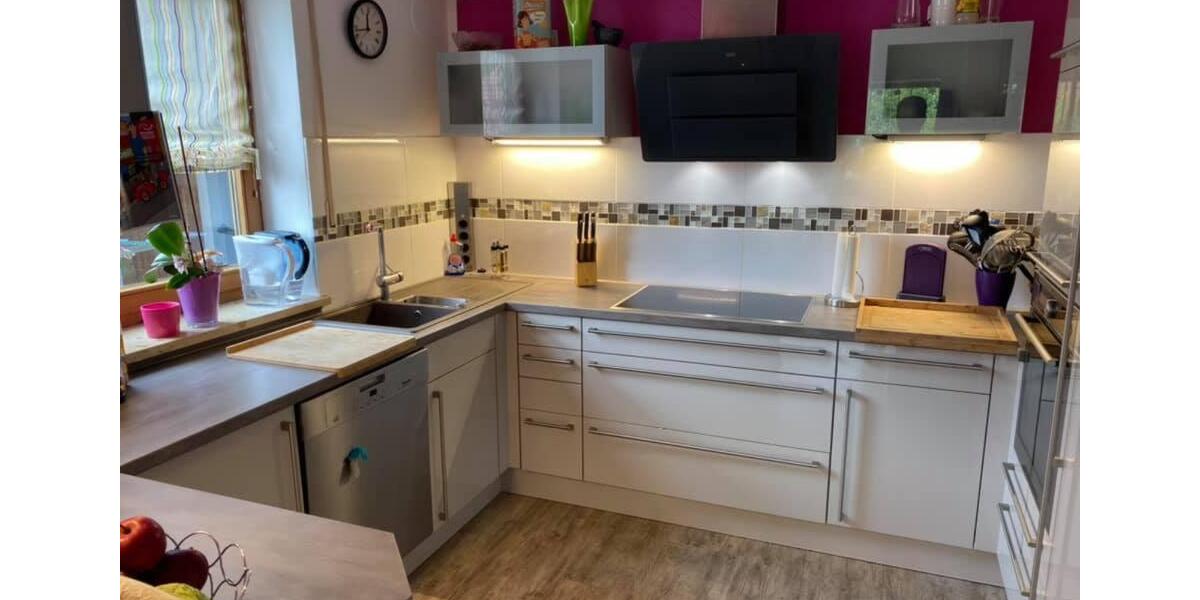 Doppelhaushälfte Mühlhausen - 6 Zimmer, 166 m&sup2;, 1.485&euro; | Angebot:25936921