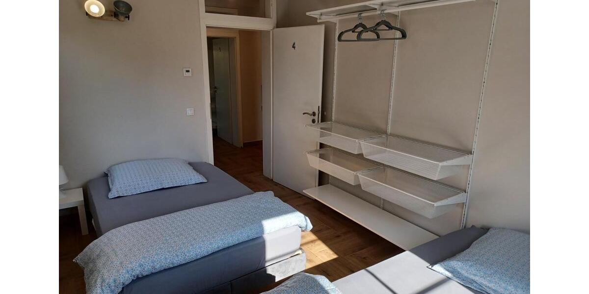 Wohnen auf Zeit Welzheim - 4 Zimmer, 120 m&sup2;, 10&euro; | Angebot:25361426