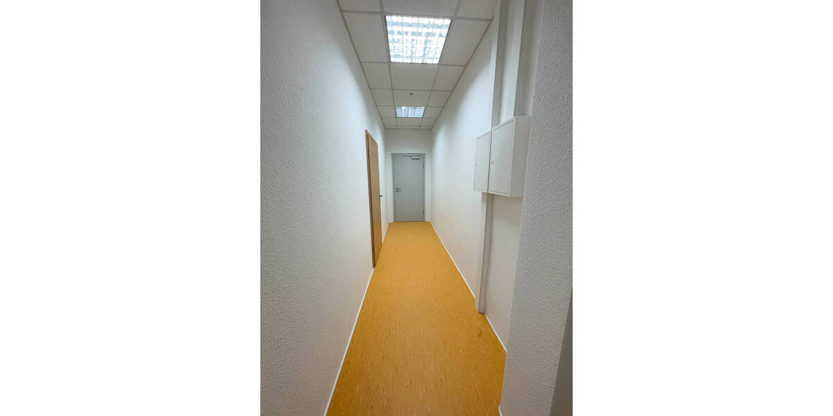 Gewerbeobjekt Lauter-Bernsbach Lauter - 1 Zimmer, 92 m&sup2;, 999&euro; | Angebot:26629501