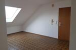 Dachgeschoßwohnung Herzogenaurach - 4 Zimmer, 98 m&sup2;, 885&euro; | Angebot:25310523