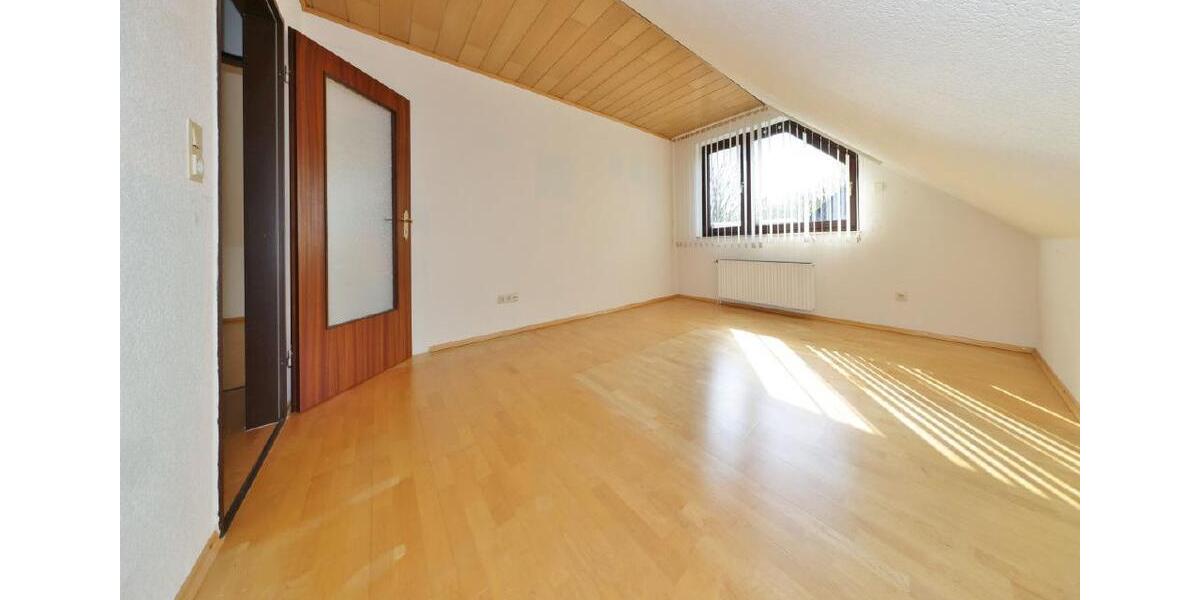 Doppelhaushälfte Wilhelmshaven Aldenburg - 5 Zimmer, 141 m&sup2;, 1.100&euro; | Angebot:26661195