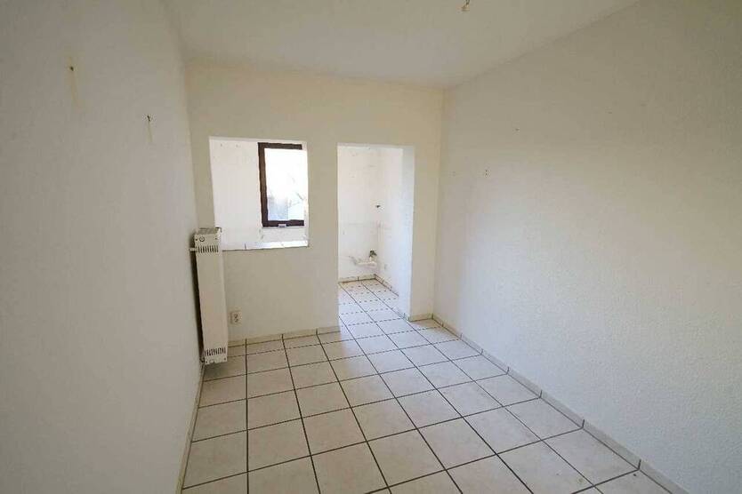 Helle 2-Zimmer-Wohnung im ersten Obergeschoss (ohne Balkon) in Ratingen-Ost!