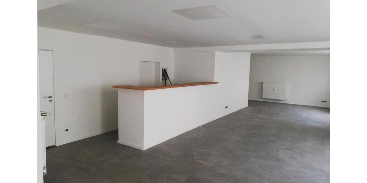 Gewerbeobjekt Landau an der Isar - 990&euro; | Angebot:24393840