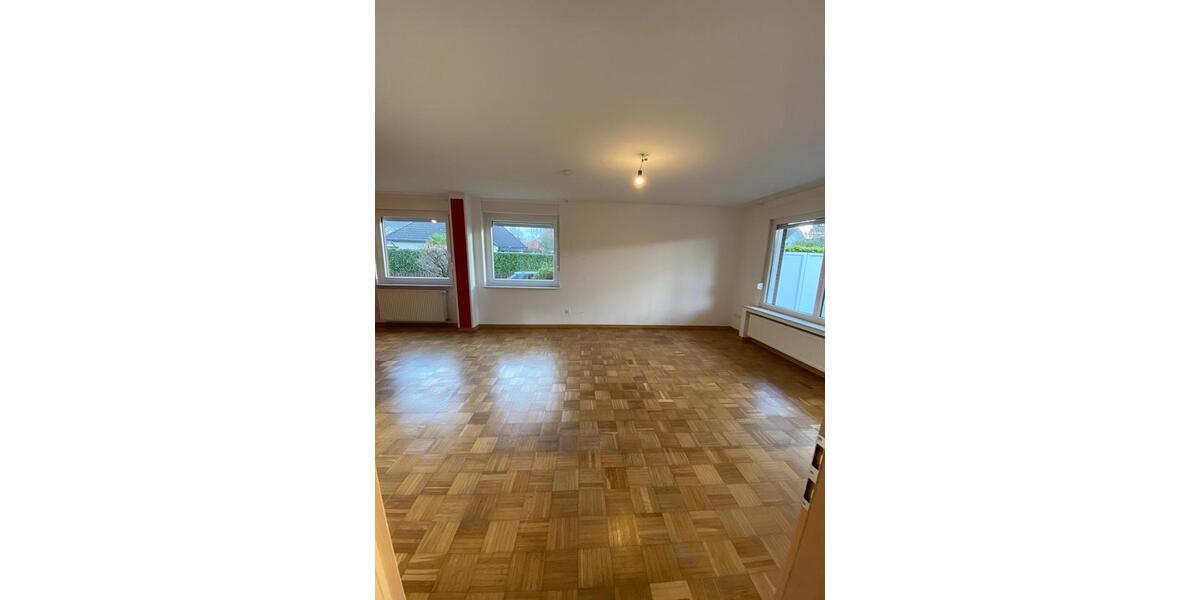 Erdgeschoßwohnung Cloppenburg - 3 Zimmer, 101 m&sup2;, 880&euro; | Angebot:24712001