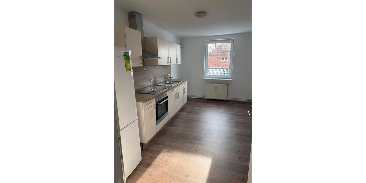 Dachgeschoßwohnung Wagenfeld - 4 Zimmer, 120 m&sup2;, 700&euro; | Angebot:26591236