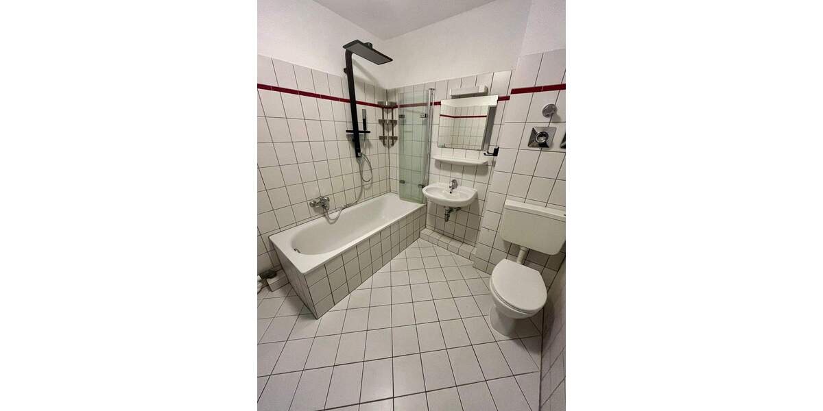 Etagenwohnung Ronnenberg - 3 Zimmer, 76 m&sup2;, 730&euro; | Angebot:23884804