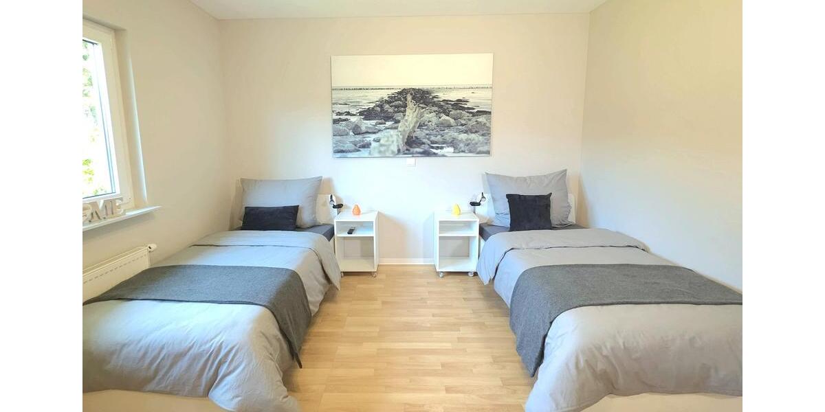 Wohnen auf Zeit Rosengarten - 5 Zimmer, 125 m&sup2;, 99&euro; | Angebot:26340892