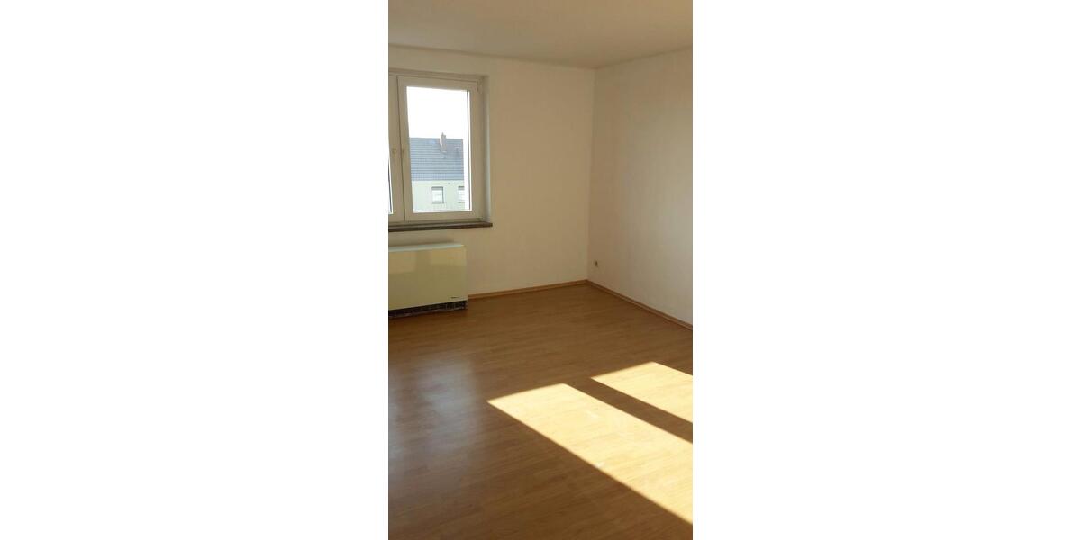 Etagenwohnung Gardelegen - 3 Zimmer, 58 m&sup2;, 300&euro; | Angebot:24794145