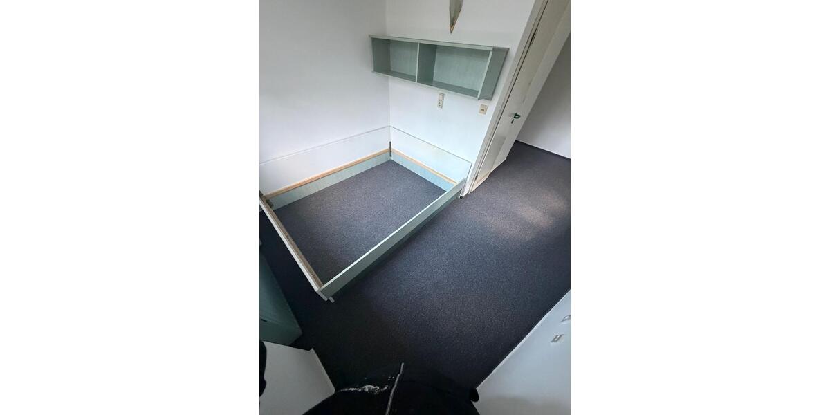 Etagenwohnung Hennigsdorf - 1 Zimmer, 20 m&sup2;, 850&euro; | Angebot:25137304