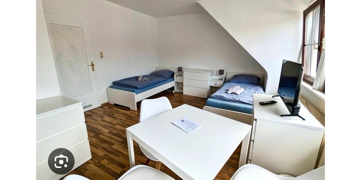 Wohnen auf Zeit Bremen Burglesum - 11 Zimmer, 250 m&sup2;, 450&euro; | Angebot:24464747