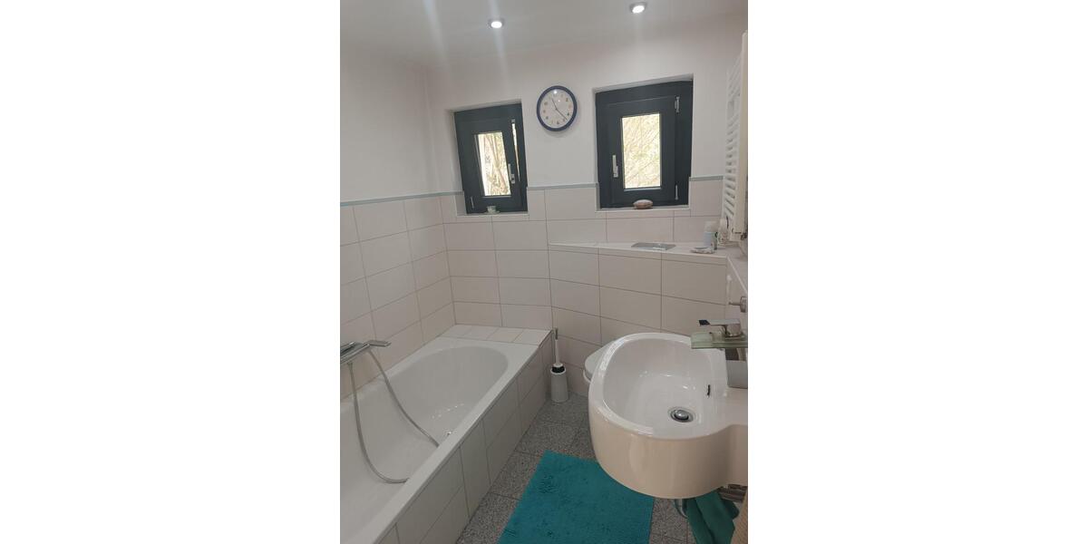 Wohnen auf Zeit Maikammer - 1 Zimmer, 97 m&sup2;, 400&euro; | Angebot:25929525