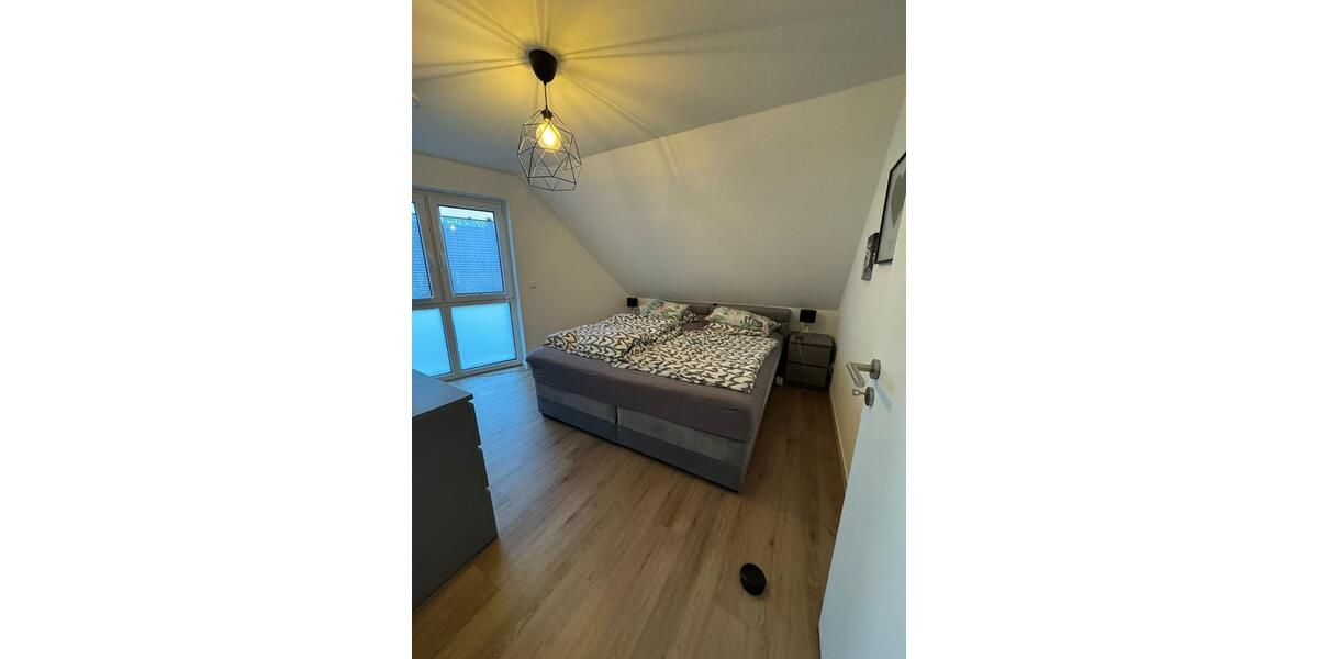 NEUBAU: Schöne 3-Zimmer DG Wohnung in Bietigheim zu vermieten 3 zimmer