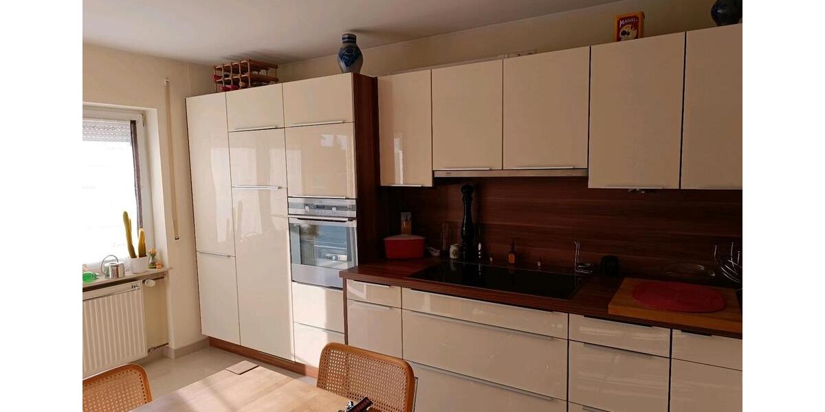 Etagenwohnung Friedberg (Hessen) - 4 Zimmer, 96 m&sup2;, 520&euro; | Angebot:24830023