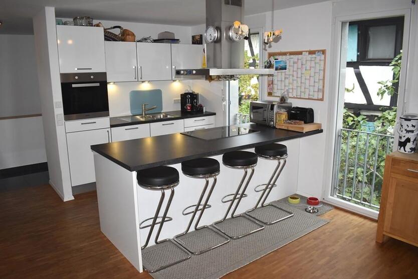 Traumhafte 4-Zimmer-DG-Maisonettewohnung mit Dachterrasse in Forchheim zimmer