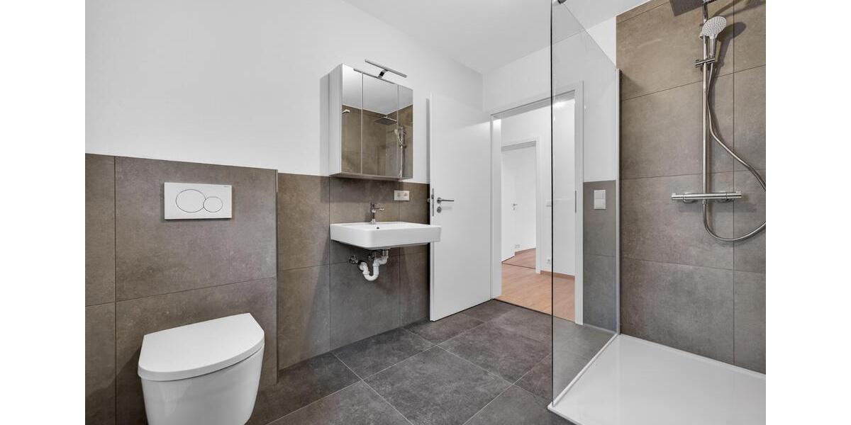 Hochparterre Zandt - 4 Zimmer, 102 m&sup2;, 820&euro; | Angebot:25931429