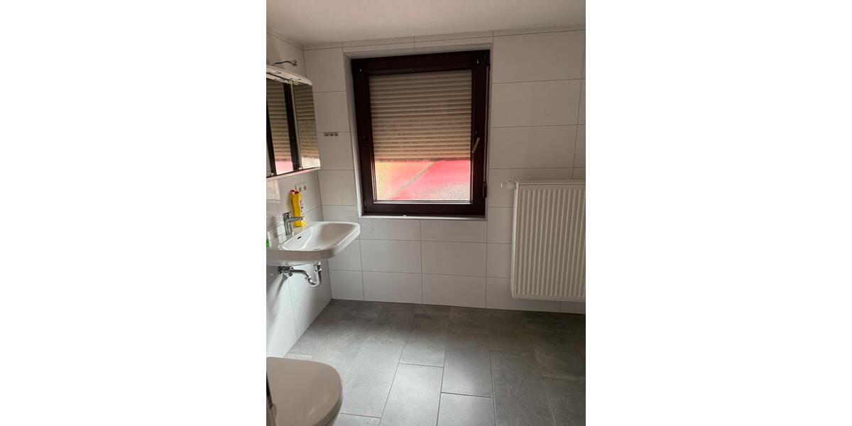 Etagenwohnung Schmalkalden - 3 Zimmer, 60 m&sup2;, 750&euro; | Angebot:26605345