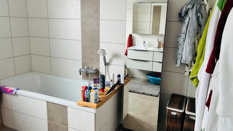 Doppelhaushälfte Markkleeberg - 5 Zimmer, 180 m&sup2;, 2.850&euro; | Angebot:25048211