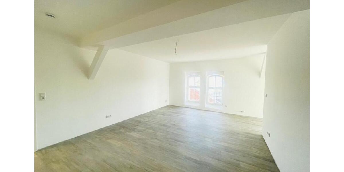 Dachgeschoßwohnung Brandenburg an der Havel Bahnhofsvorstadt - 4 Zimmer, 132 m&sup2;, 1.185&euro; | Angebot:25417231