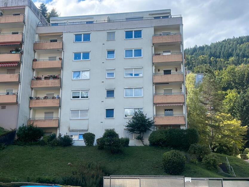 2 Zimmer-Wohnung mit Balkon - Frei - Miete 590 € kalt