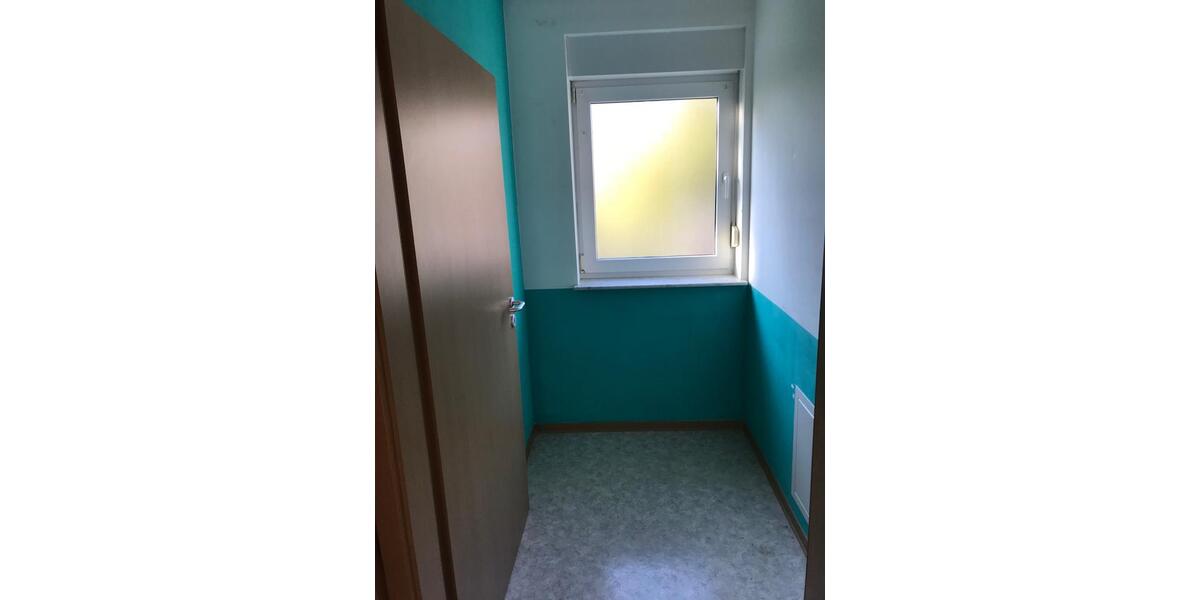 Etagenwohnung Schmelz - 3 Zimmer, 78 m&sup2;, 750&euro; | Angebot:24794589