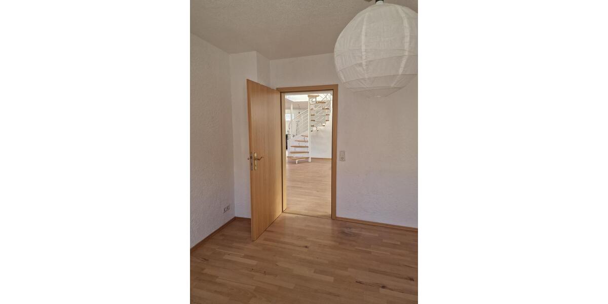 Maisonettenwohnung Pforzheim Dillweißenstein - 3 Zimmer, 152 m&sup2;, 1.330&euro; | Angebot:26030752
