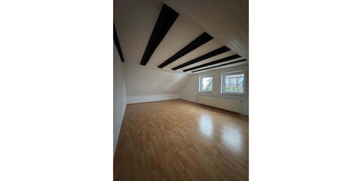 Etagenwohnung Schortens - 5 Zimmer, 125 m&sup2;, 920&euro; | Angebot:24810823