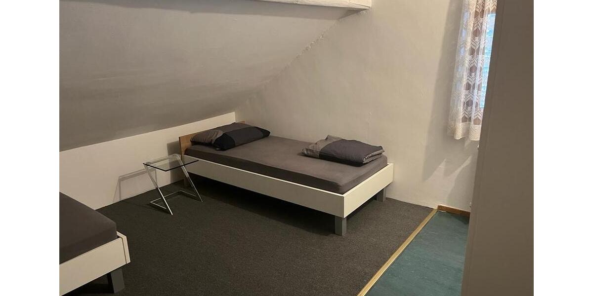 Wohnen auf Zeit Ulm Donautal - 14 Zimmer, 250 m&sup2;, 15&euro; | Angebot:26703794