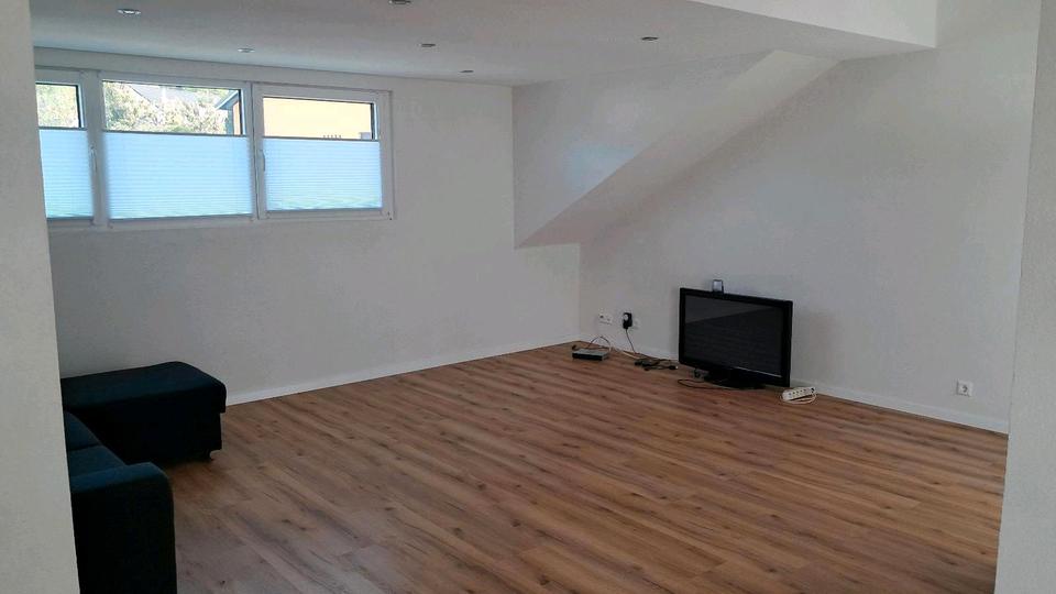 Dachgeschoßwohnung Lahr (Schwarzwald) - 3 Zimmer, 96 m&sup2;, 1.200&euro; | Angebot:26364887