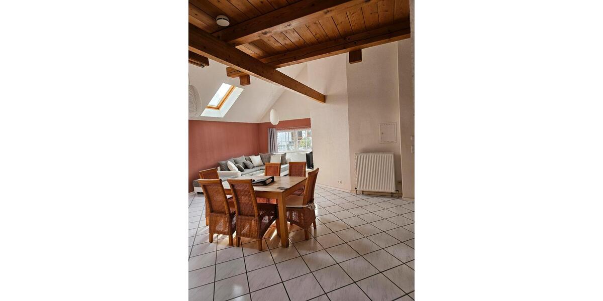 Dachgeschoßwohnung Mommenheim - 2 Zimmer, 79 m&sup2;, 750&euro; | Angebot:24560491