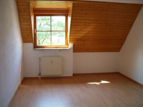 Etagenwohnung Lörrach Haagen - 2 Zimmer, 76 m&sup2;, 790&euro; | Angebot:25727303