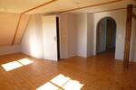 Dachgeschoßwohnung Münchberg - 3 Zimmer, 66 m&sup2;, 400&euro; | Angebot:25080720