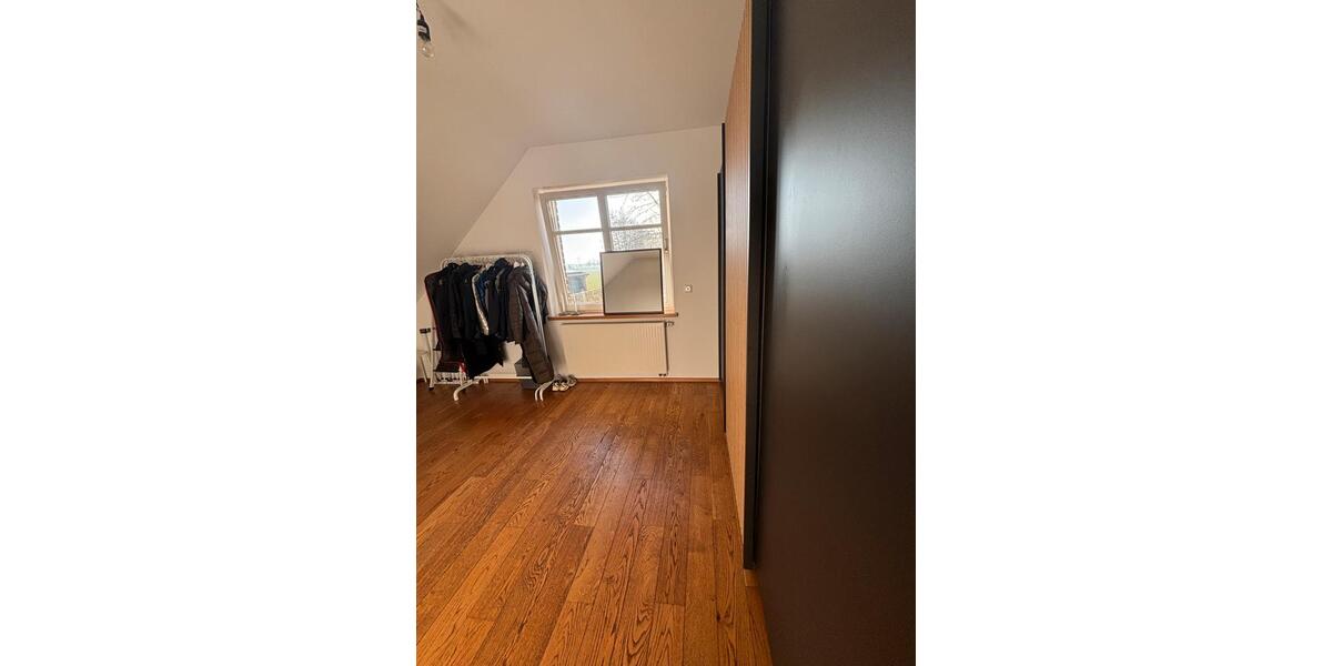 Dachgeschoßwohnung Ahaus - 3 Zimmer, 94 m&sup2;, 893&euro; | Angebot:24597553