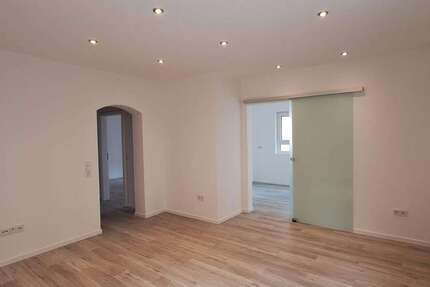 Wohnung Mannheim Sandhofen - 2 Zimmer, 61 m&sup2;, 695&euro; | Angebot:27032344