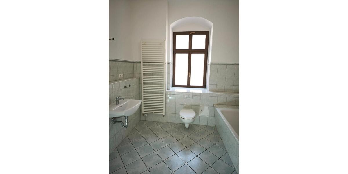 Etagenwohnung Pirna - 2 Zimmer, 66 m&sup2;, 475&euro; | Angebot:26699298