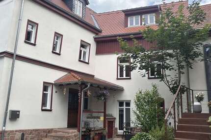 Haus Büdingen - 5 Zimmer, 165 m&sup2;, 1.540&euro; | Angebot:26767369